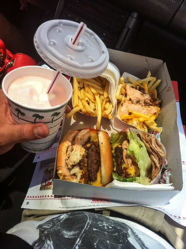 IN N OUT (HOME)