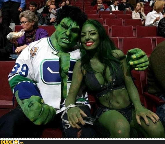 hulk-cosplay-is-awesome.