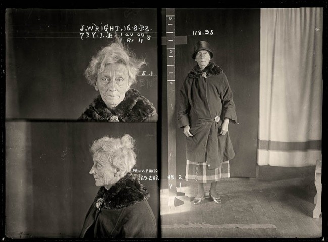 Janet Wright, 16 February 1922 Convicted of using an instrument to procure a miscarriage. Janet Wright was a former nurse who performed illegal abortions from her house in Kippax Street, Surry Hills. One of her teenage patients almost died after a procedure and Wright was prosecuted and sentenced to 12 months hard labour. Aged 68.