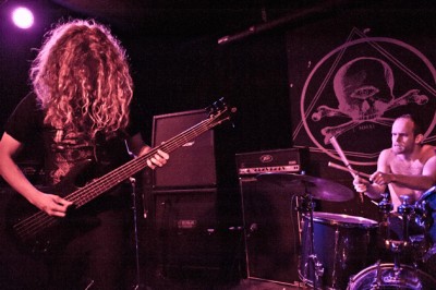 Rekevics performing with Fell Voices at Saint Vitus (photo by Fred Pessaro)