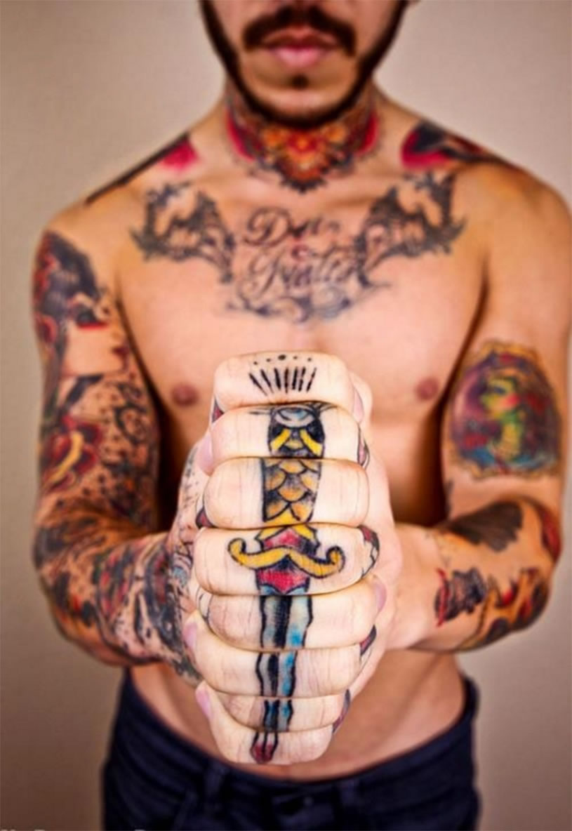 hand-tattoos-5
