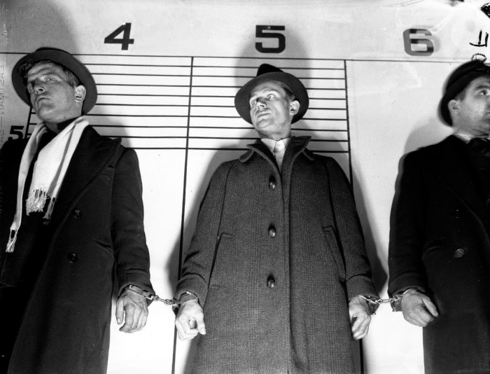 Vintage Chicago Crime Photos from between the 1900s and 1950s (6)