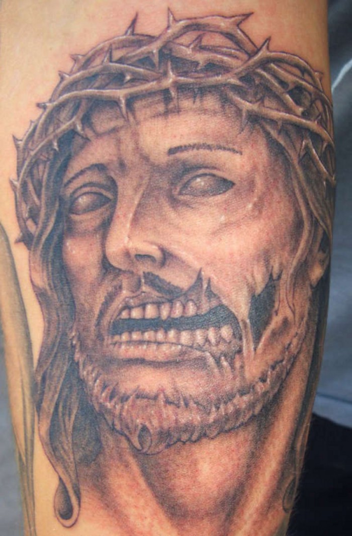 jesus-tattoo-215322_0575
