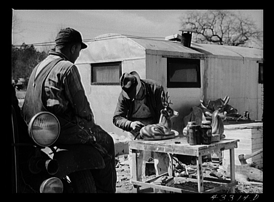 Spraying novelties to be sold along the roadside near Fort Bragg, North Carolina Creator(s): Delano, Jack, photographer Date Created/Published: 1941 Mar.